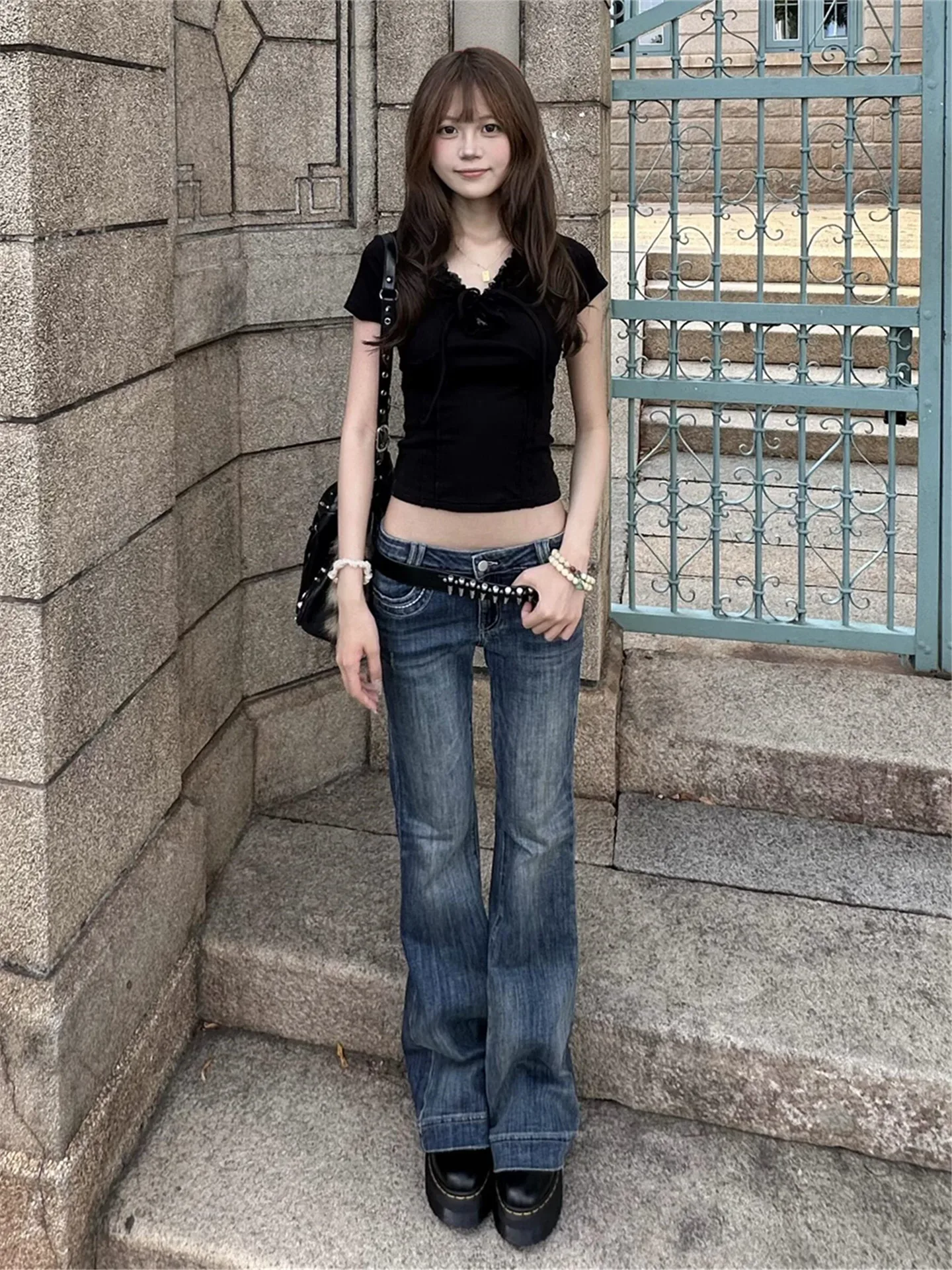 Low Waist Bell Bottom Jeans Women's Slimming Extended Length Summer Fashion Street Style Retro Floor Length Pants
Low Waist Bell Bottom Jeans Women's Slimming Extended Length Summer Fashion Street Style Retro Floor Length Pants
