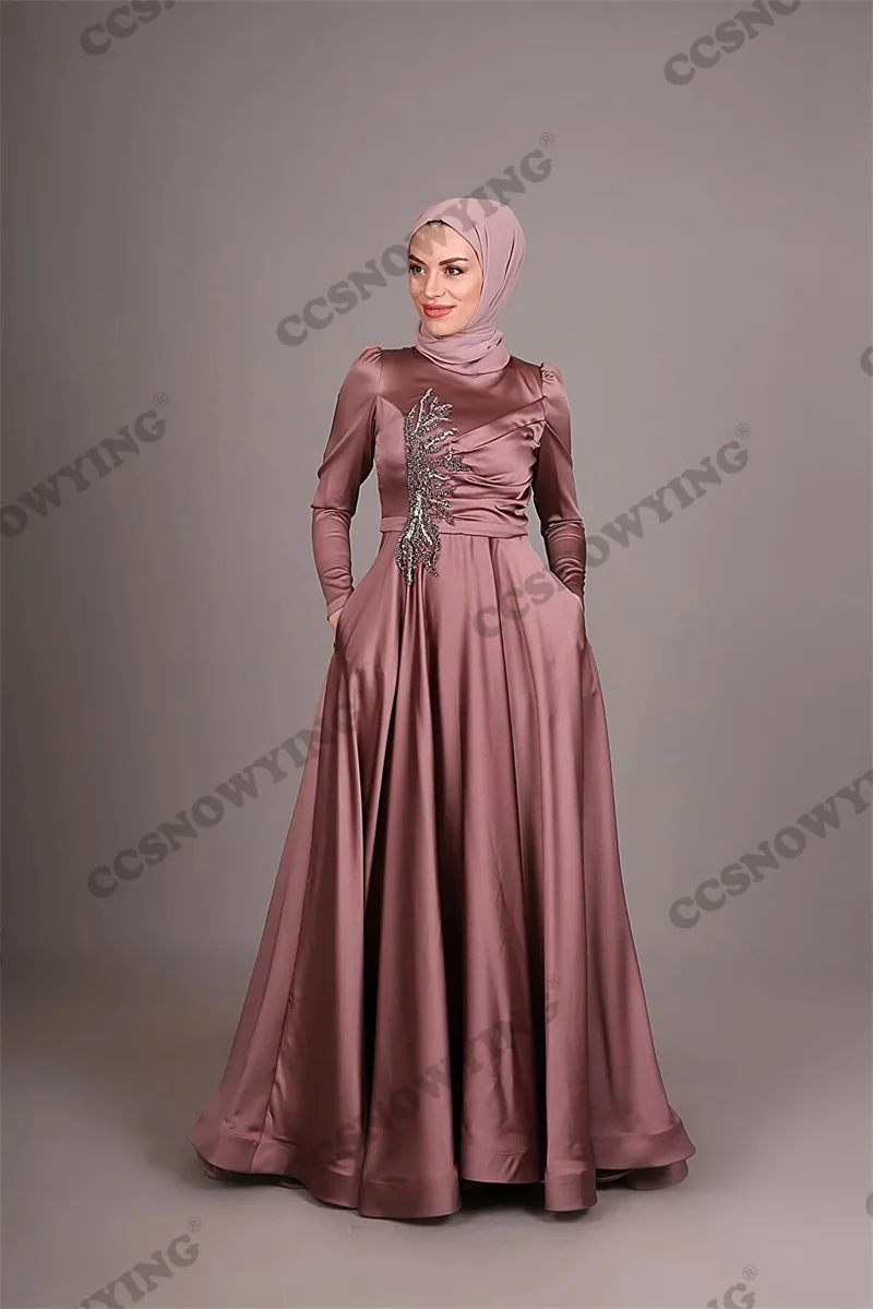 Satin Appliques Hijab Muslim Evening Dresses Long Sleeve Islamic Formal Party Gown Women Arabic Kaftan Robe De Soiree
Satin Appliques Hijab Muslim Evening Dresses Long Sleeve Islamic Formal Party Gown Women Arabic Kaftan Robe De Soiree