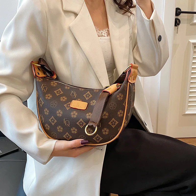 2025 New Luxury Vintage Monogram Hobo Bag for Women, Designer Inspired Crossbody Shoulder Bag, Premium Quality Multi-Way Handbag
2025 New Luxury Vintage Monogram Hobo Bag for Women, Designer Inspired Crossbody Shoulder Bag, Premium Quality Multi-Way Handbag