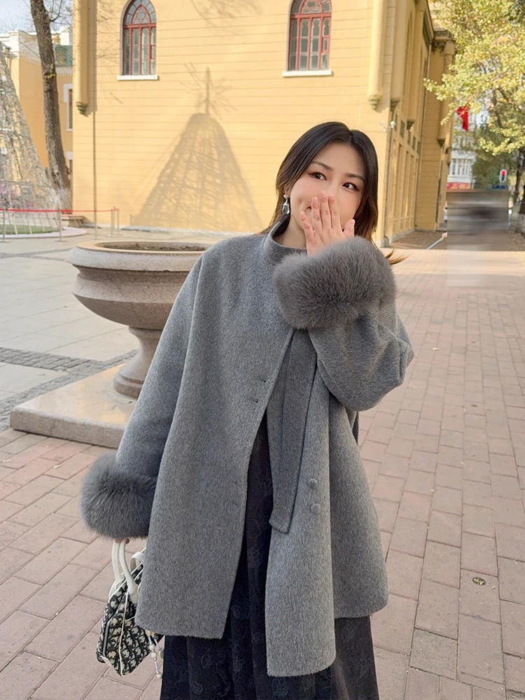 Двустороннее шерстяное пальто Vogana большого размера со съемными меховыми подошвами, корейская свободная зимняя верхняя одежда для поездок на работу
Двустороннее шерстяное пальто Vogana большого размера со съемными меховыми подошвами, корейская свободная зимняя верхняя одежда для поездок на работу