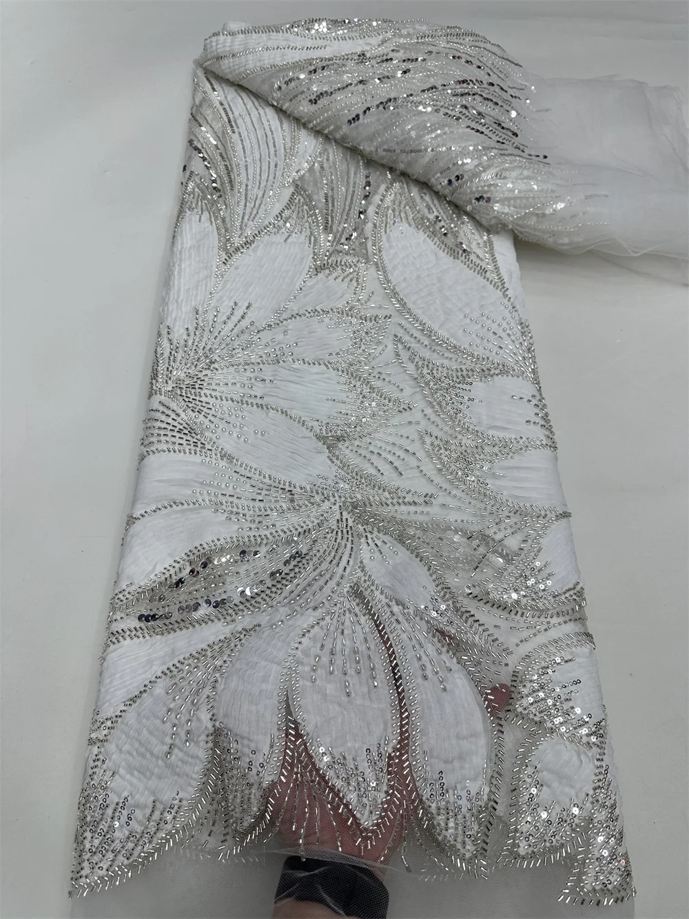 Elegant French Mesh Beads Embroidery 3D Sequins Lace Fabric 2025 African Nigerian Beaded Lace Fabrics For Wedding Dresses Women
Elegant French Mesh Beads Embroidery 3D Sequins Lace Fabric 2025 African Nigerian Beaded Lace Fabrics For Wedding Dresses Women