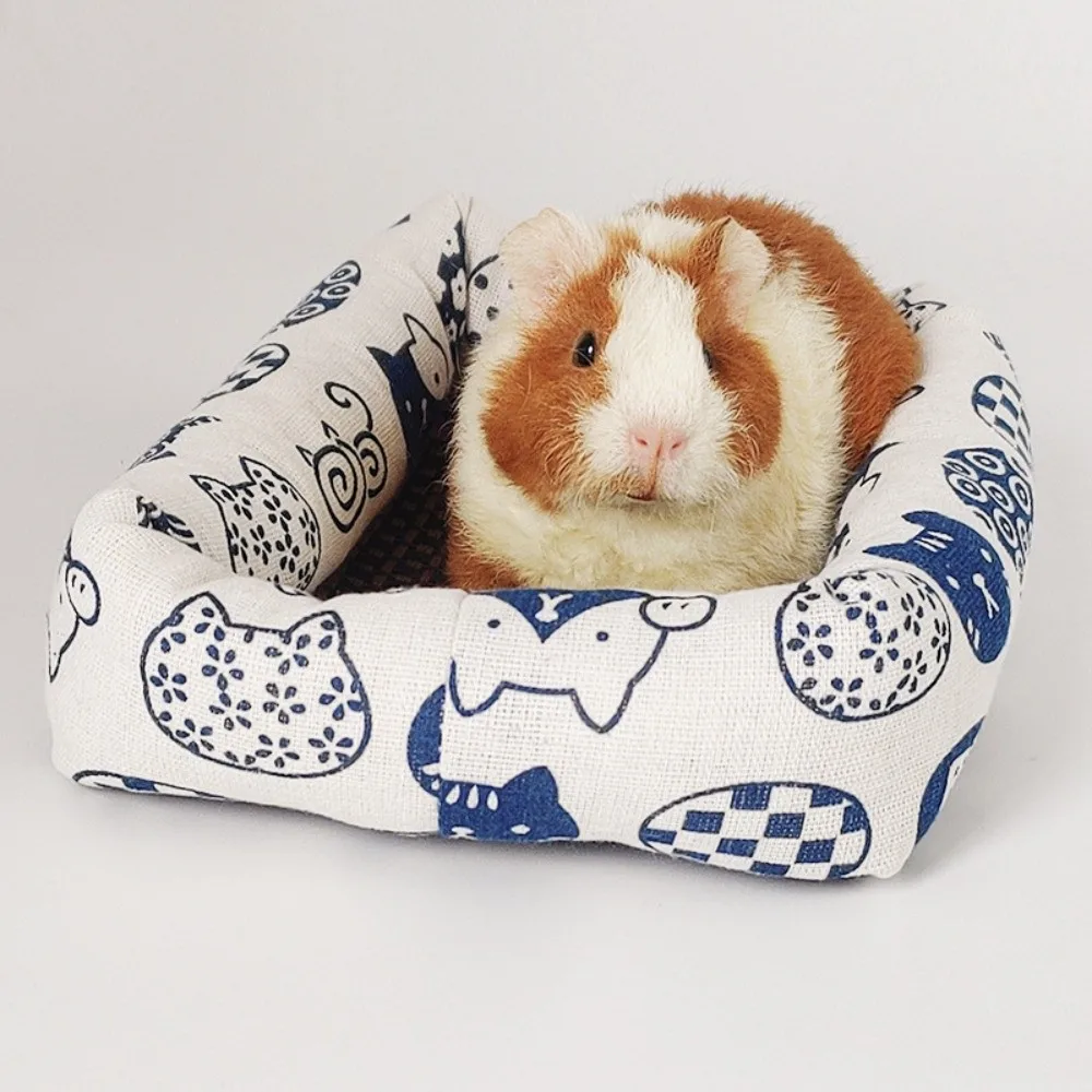 New Canvas Gerbil Cushion Comfortable Breathable Hamster Nests Multi-size Washable Rodents Cushion Guinea Pigs
New Canvas Gerbil Cushion Comfortable Breathable Hamster Nests Multi-size Washable Rodents Cushion Guinea Pigs