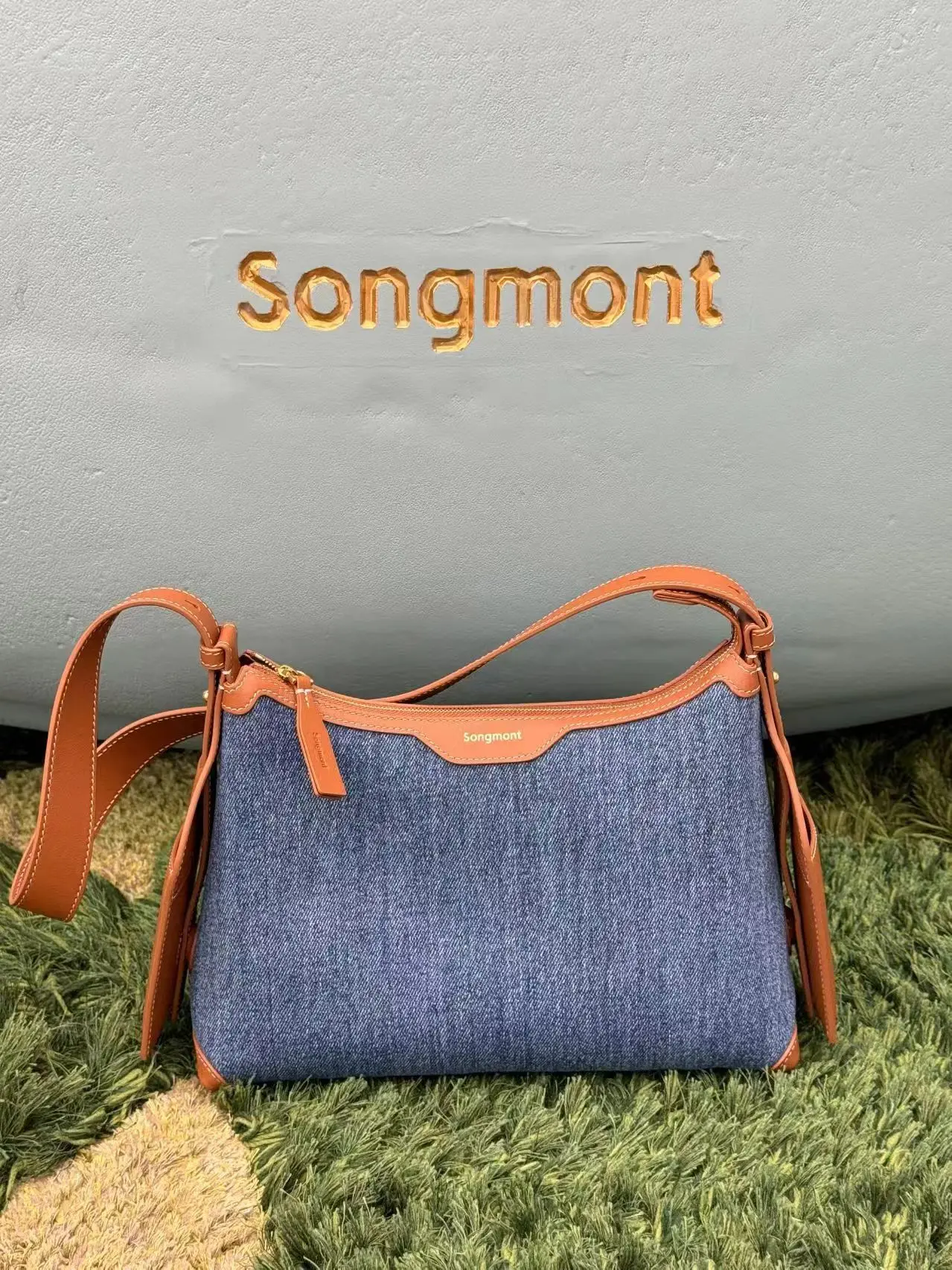 Songmont Подвесная сумка-хобо, джинсовая сумка через плечо для женщин, большая вместительная сумка через плечо 
Songmont Подвесная сумка-хобо, джинсовая сумка через плечо для женщин, большая вместительная сумка через плечо