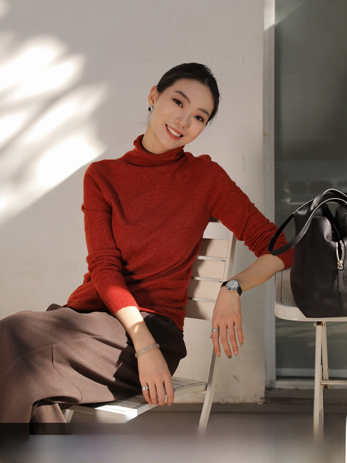 Loose High Collar Knitted Base Shirt Women's Casual Style Pure Color Custom Dyeing Warm Sweater Autumn New Arrival
Loose High Collar Knitted Base Shirt Women's Casual Style Pure Color Custom Dyeing Warm Sweater Autumn New Arrival