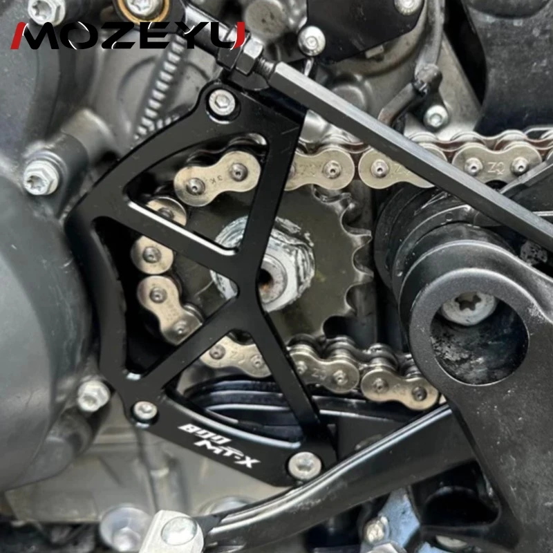 800MTX New Chain Guard FOR CFMOTO CF MOTO 800 MTX 800 MT-X 800 2024 2025 Front Sprocket Protector Shield Motorcycle Accessories
800MTX New Chain Guard FOR CFMOTO CF MOTO 800 MTX 800 MT-X 800 2024 2025 Front Sprocket Protector Shield Motorcycle Accessories