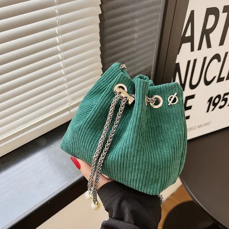 2024 Popular Bucket Bag Fresh and Sweet Small Lucky Bag Women's Shoulder Corduroy Drawstring Chain Underarm Bag
2024 Popular Bucket Bag Fresh and Sweet Small Lucky Bag Women's Shoulder Corduroy Drawstring Chain Underarm Bag