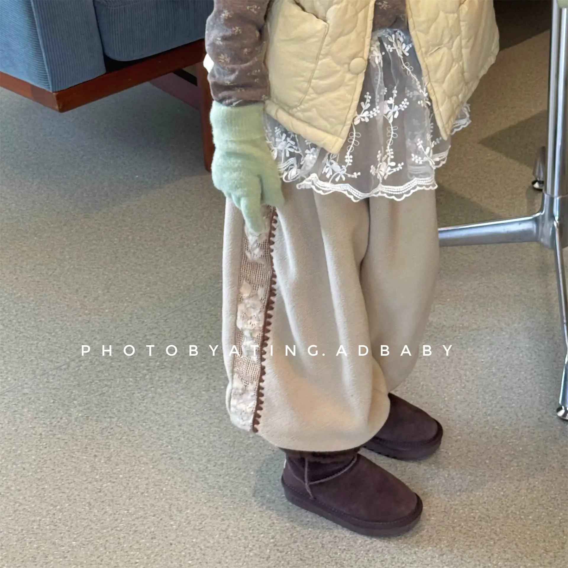 2025 Winter New Children Warm Pants Boys Girls Fleece Trousers Kids Harem Pants Plus Velvet Thick Baby Casual Pants
2025 Winter New Children Warm Pants Boys Girls Fleece Trousers Kids Harem Pants Plus Velvet Thick Baby Casual Pants
