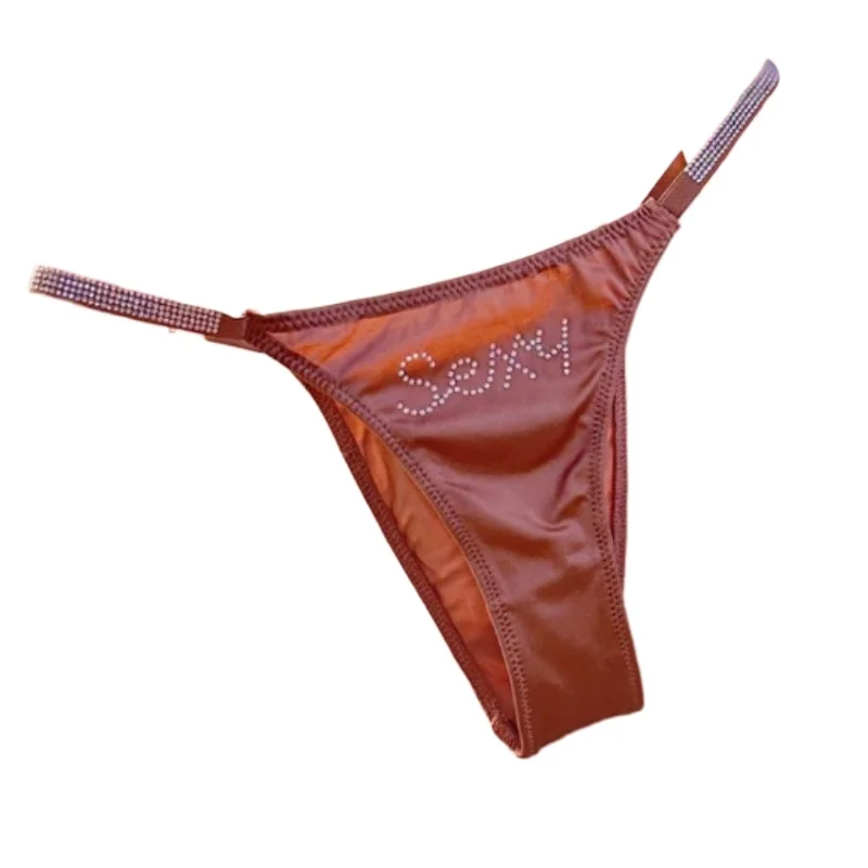 Mid-low Waist Triangular Pants with Elasticity Comfort Fashionable Smoot Breathable New Sexy and Hot Lace Underwear for Women
Mid-low Waist Triangular Pants with Elasticity Comfort Fashionable Smoot Breathable New Sexy and Hot Lace Underwear for Women