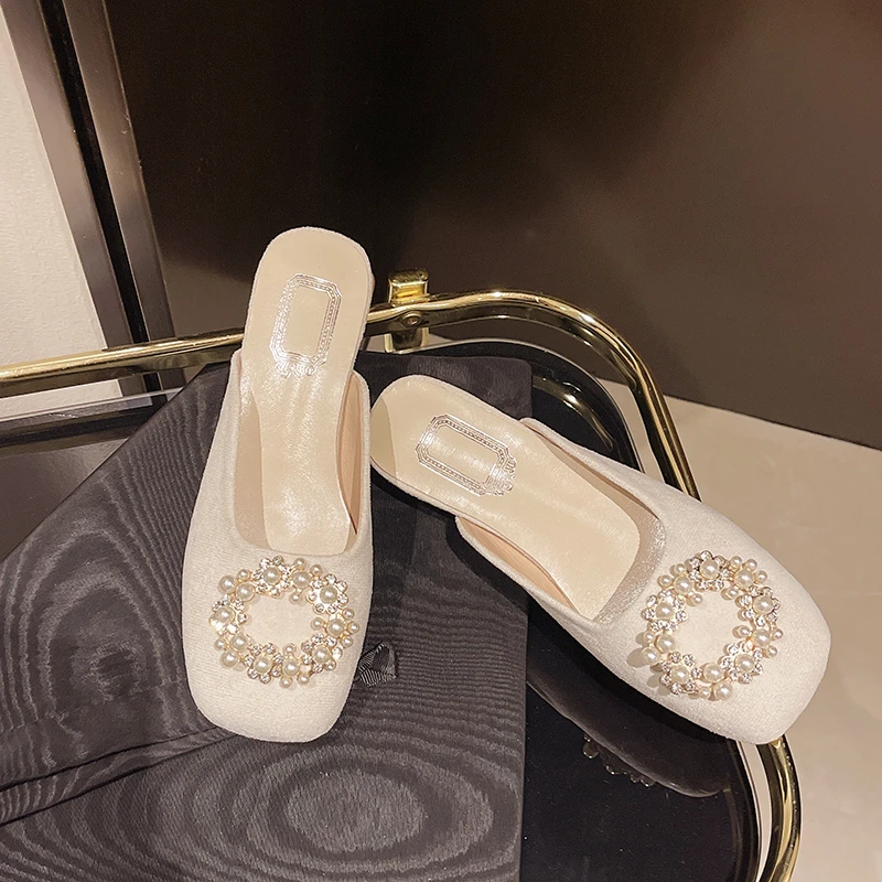 Pearl Mules Shoes For Women Slip On Square Heel Slippers Women Pointed Toe New Luxury Designer Slides Elegant Office Shoes
Pearl Mules Shoes For Women Slip On Square Heel Slippers Women Pointed Toe New Luxury Designer Slides Elegant Office Shoes