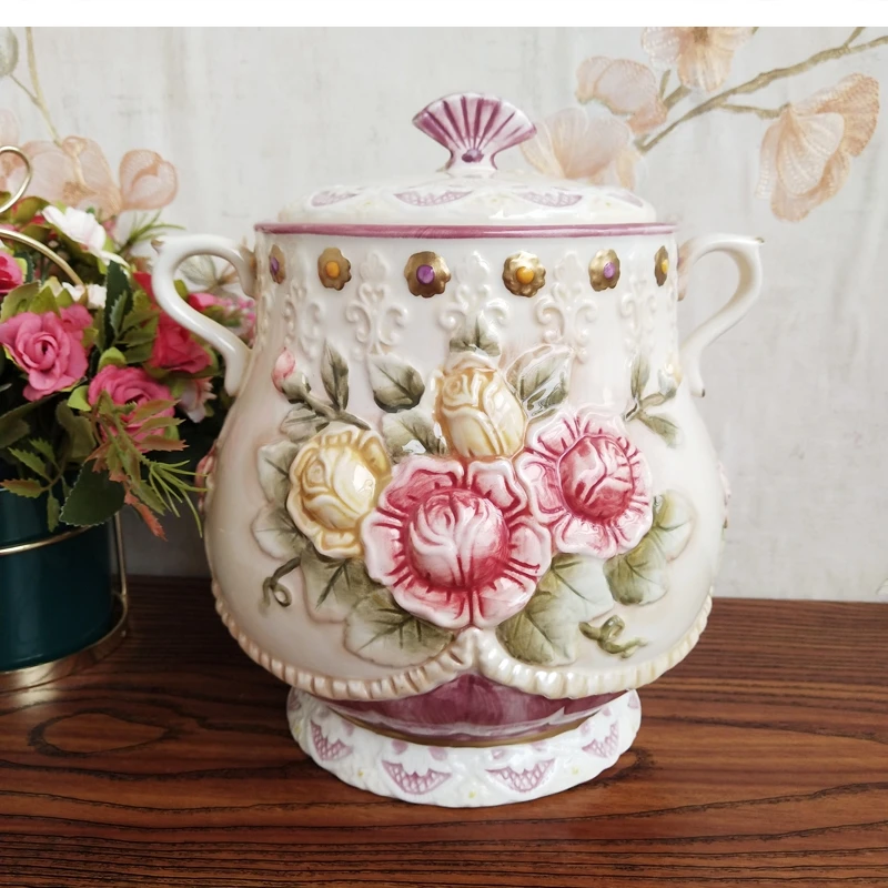 Underglaze hand-painted ceramic sealed jar decor Kitchen multigrain storage lid
Underglaze hand-painted ceramic sealed jar decor Kitchen multigrain storage lid