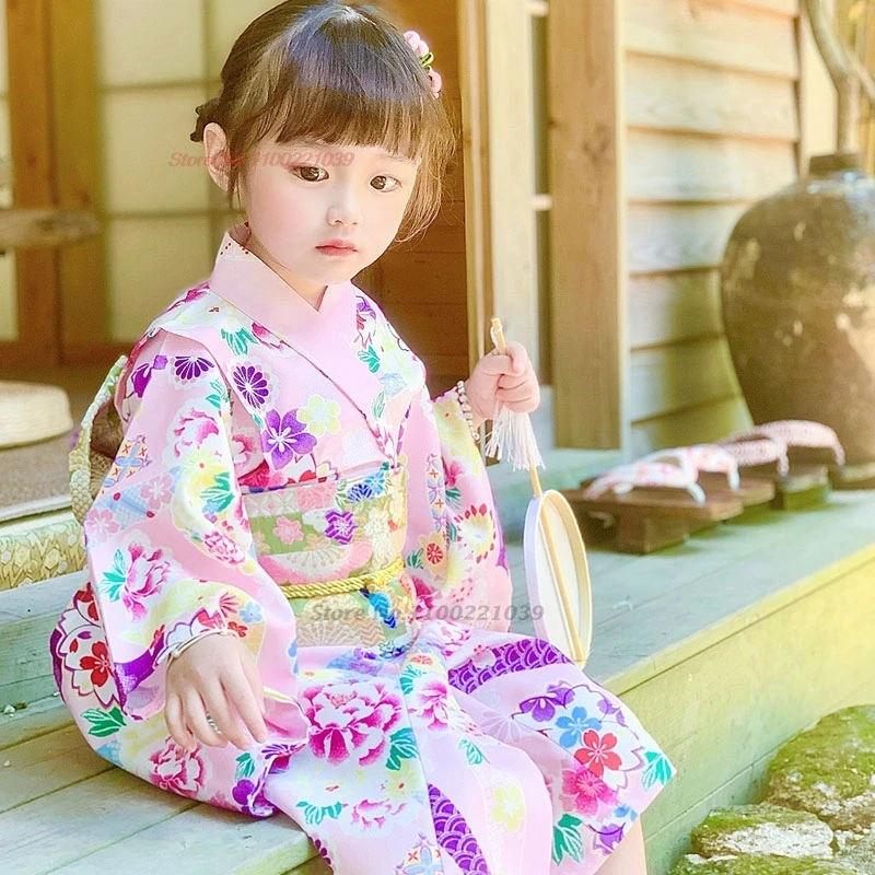 2025 traditional children's japanese kimono dress national flower print japanese girl's kimono yukata stage performance costume
2025 traditional children's japanese kimono dress national flower print japanese girl's kimono yukata stage performance costume