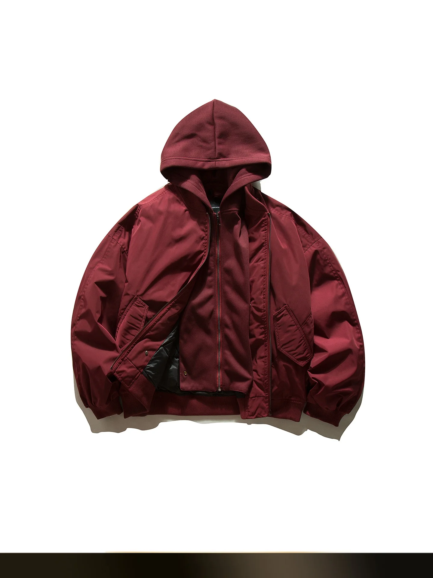 Съемная пуховая куртка с капюшоном в американском ретро-стиле для пар, 90% пух, полиэстер, теплая верхняя одежда для зимы
Съемная пуховая куртка с капюшоном в американском ретро-стиле для пар, 90% пух, полиэстер, теплая верхняя одежда для зимы