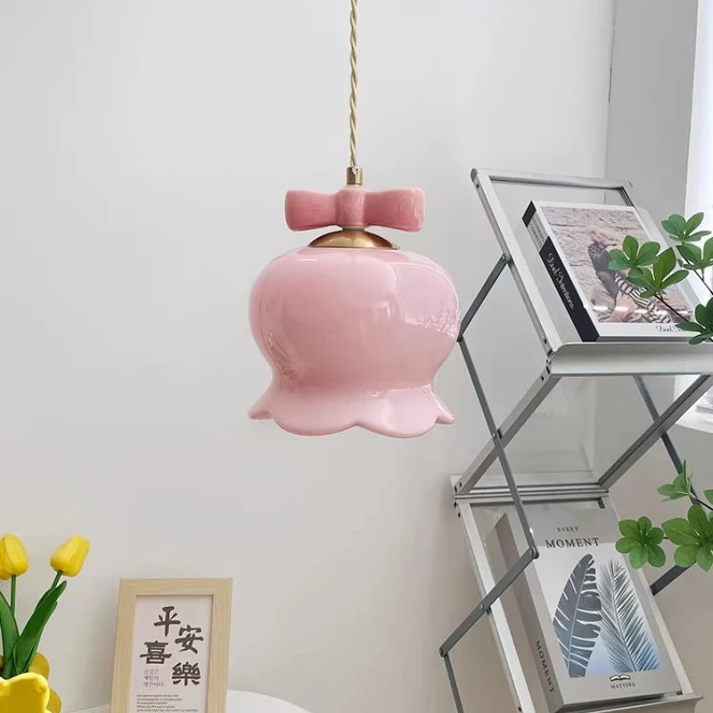 Pink Bow Glass Flower Pendant Light LED French Warm Children's Room Princess Room Bedroom Bedside Study Cream Style Hanging Lamp
Pink Bow Glass Flower Pendant Light LED French Warm Children's Room Princess Room Bedroom Bedside Study Cream Style Hanging Lamp