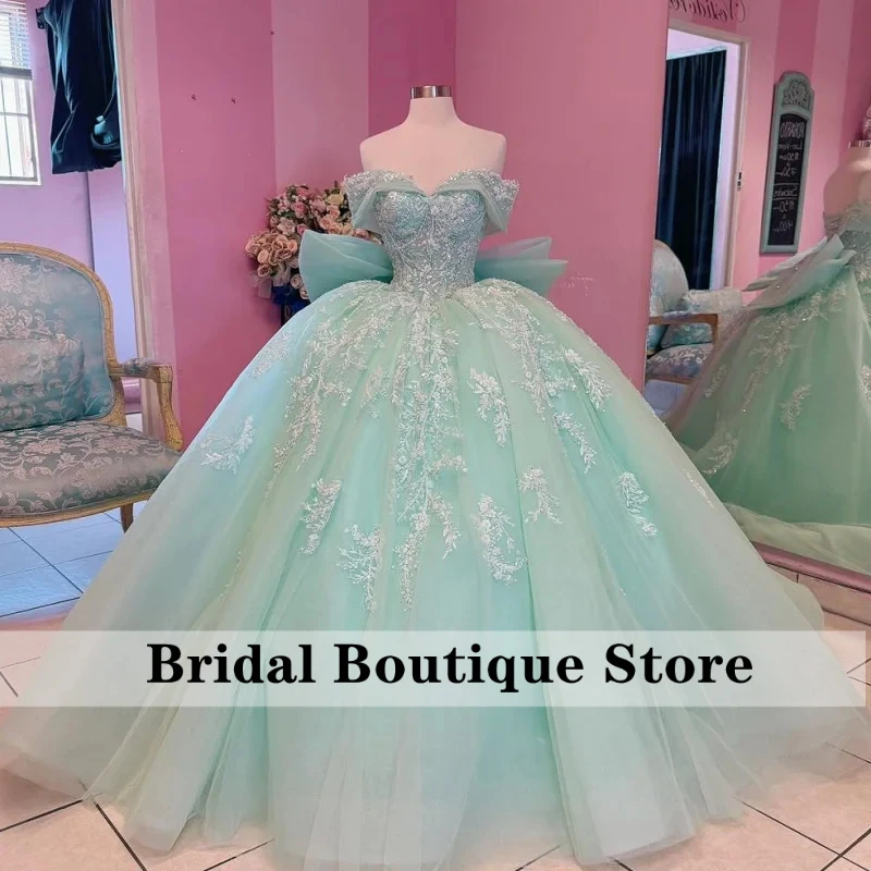 Mint Green Quinceanera Dress off-shoulder Glitter Crystal Decal Lace Long tail Bow vestidos de 15 Quinceanera Customized
Mint Green Quinceanera Dress off-shoulder Glitter Crystal Decal Lace Long tail Bow vestidos de 15 Quinceanera Customized