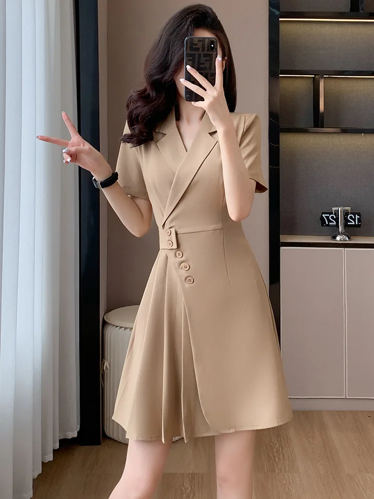 Khaki Temperament Dress Women's Summer Short Sleeve2024New Design Sense Chic Slim Fit Waist Dress Summer
Khaki Temperament Dress Women's Summer Short Sleeve2024New Design Sense Chic Slim Fit Waist Dress Summer