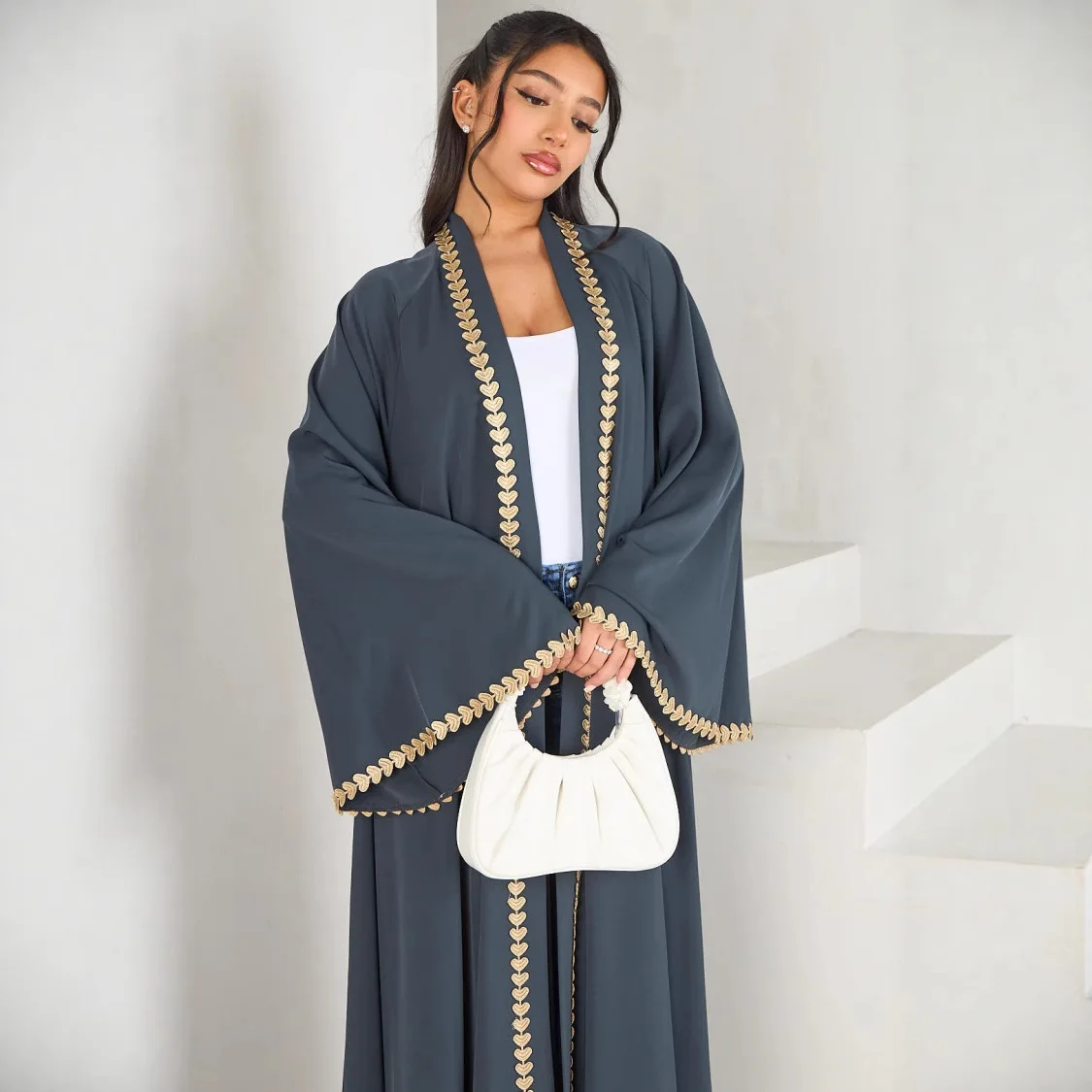Dubai Open Kimono Abayas Kaftan Women Muslim Dress Robe Cardigan Islamic Clothing Caftan Jalabiya Musulman Femme Saudi Turkey
Dubai Open Kimono Abayas Kaftan Women Muslim Dress Robe Cardigan Islamic Clothing Caftan Jalabiya Musulman Femme Saudi Turkey