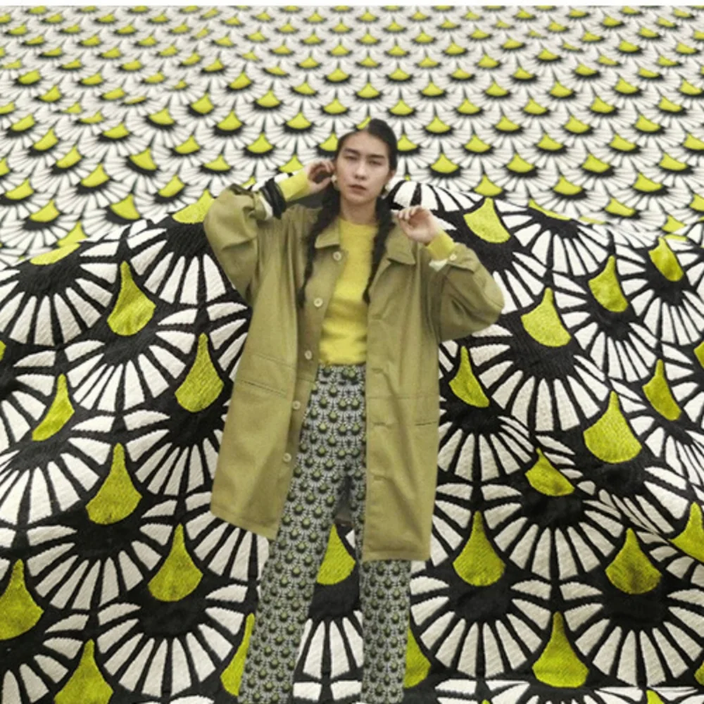 Jacquard Brocade Yarn-dyed Fabric European Fan Flower Pattern Autumn and Winter Skirt Pants Trench Coat Suit Fabrics By Meter
Jacquard Brocade Yarn-dyed Fabric European Fan Flower Pattern Autumn and Winter Skirt Pants Trench Coat Suit Fabrics By Meter