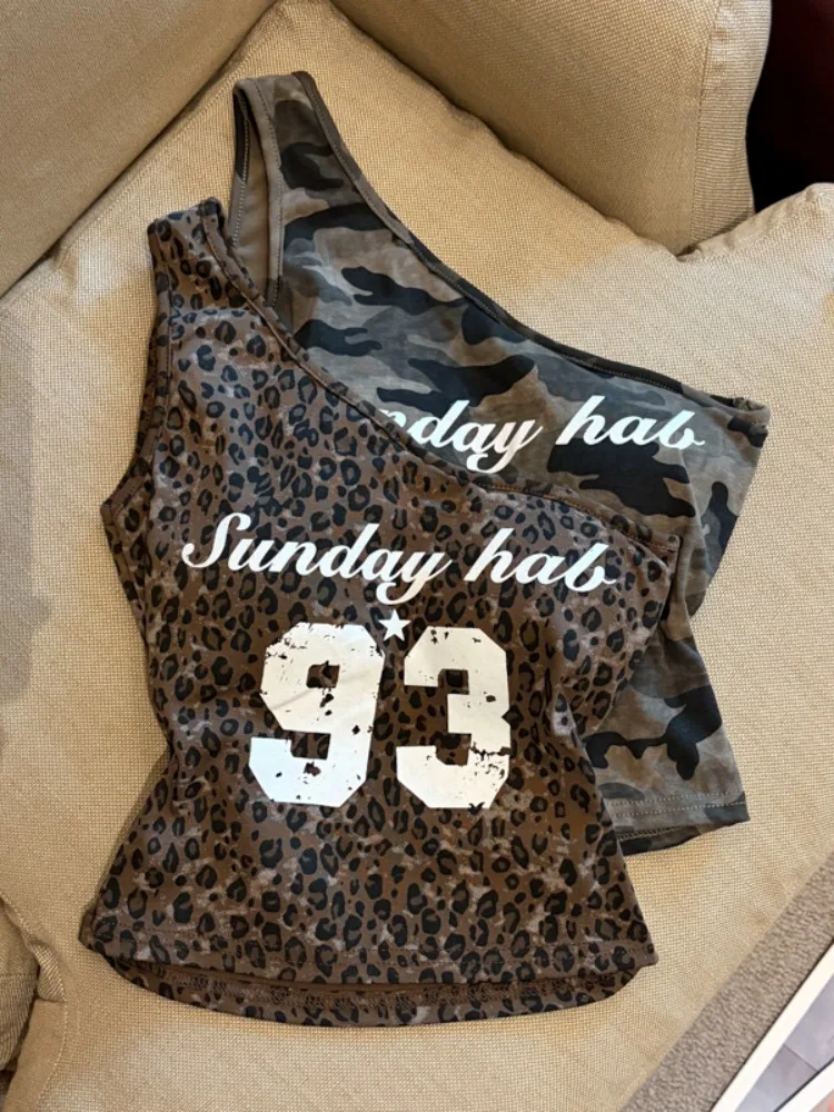 Sexy Camouflage Letter Print Single Strap Vest Top with Chest Pad Breathable Skin-Friendly Summer New Arrival Women's Clothing
Sexy Camouflage Letter Print Single Strap Vest Top with Chest Pad Breathable Skin-Friendly Summer New Arrival Women's Clothing
