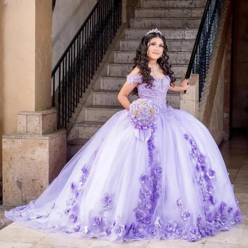 Lilac Princess Quinceanera Dresses Ball Gown Off The Shoulder Appliques Floral Sweet crystal 16 Dresses 15 Años Customized
Lilac Princess Quinceanera Dresses Ball Gown Off The Shoulder Appliques Floral Sweet crystal 16 Dresses 15 Años Customized