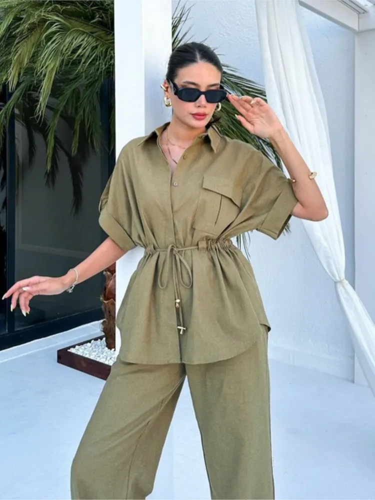 Retro Casual Solid Color Women's Suit Single-breasted Short-sleeved Shirt Loose Trousers Chic Fashionable 2026 Summer Basic Suit
Retro Casual Solid Color Women's Suit Single-breasted Short-sleeved Shirt Loose Trousers Chic Fashionable 2026 Summer Basic Suit