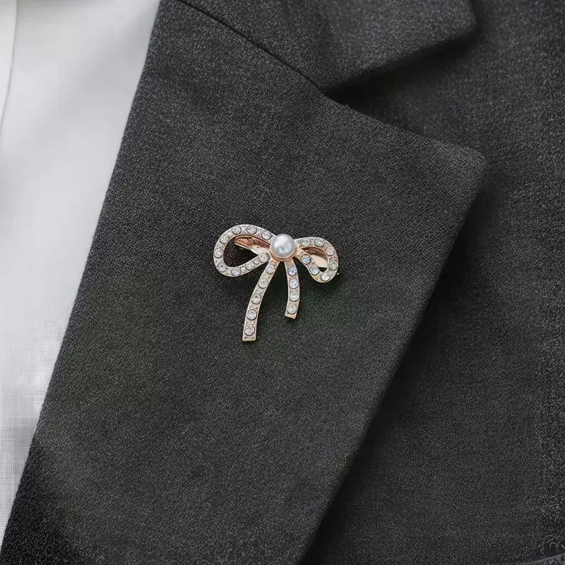 Shiny Rhinestone Bow Buckle DIY Garment Shoe Bag Applique Wedding Accessories
Shiny Rhinestone Bow Buckle DIY Garment Shoe Bag Applique Wedding Accessories