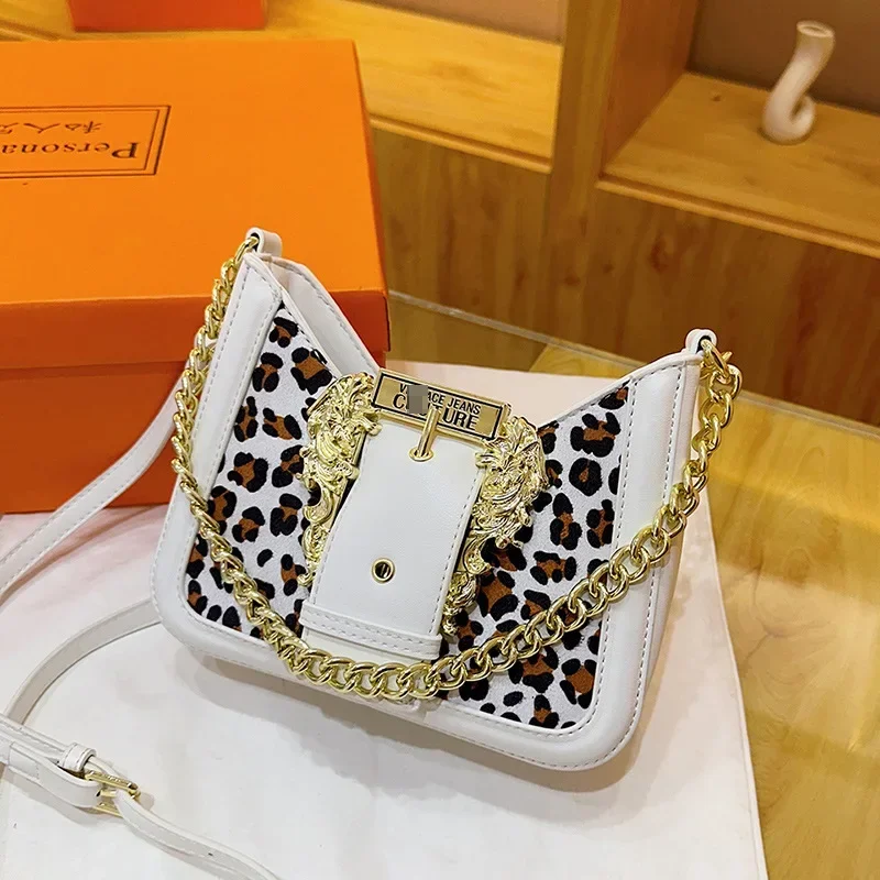 Luxury Chain-Strap Satchel 2025 | Vintage European Shoulder Bag | Convertible Crossbody Purse for Women
Luxury Chain-Strap Satchel 2025 | Vintage European Shoulder Bag | Convertible Crossbody Purse for Women