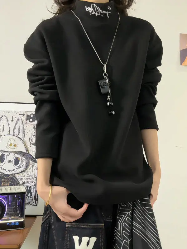 Утепленная флисовая футболка с вышивкой и высоким воротником, удлиненная, с длинным рукавом, для осени и зимы, для ношения под одеждой, без капюшона
Утепленная флисовая футболка с вышивкой и высоким воротником, удлиненная, с длинным рукавом, для осени и зимы, для ношения под одеждой, без капюшона