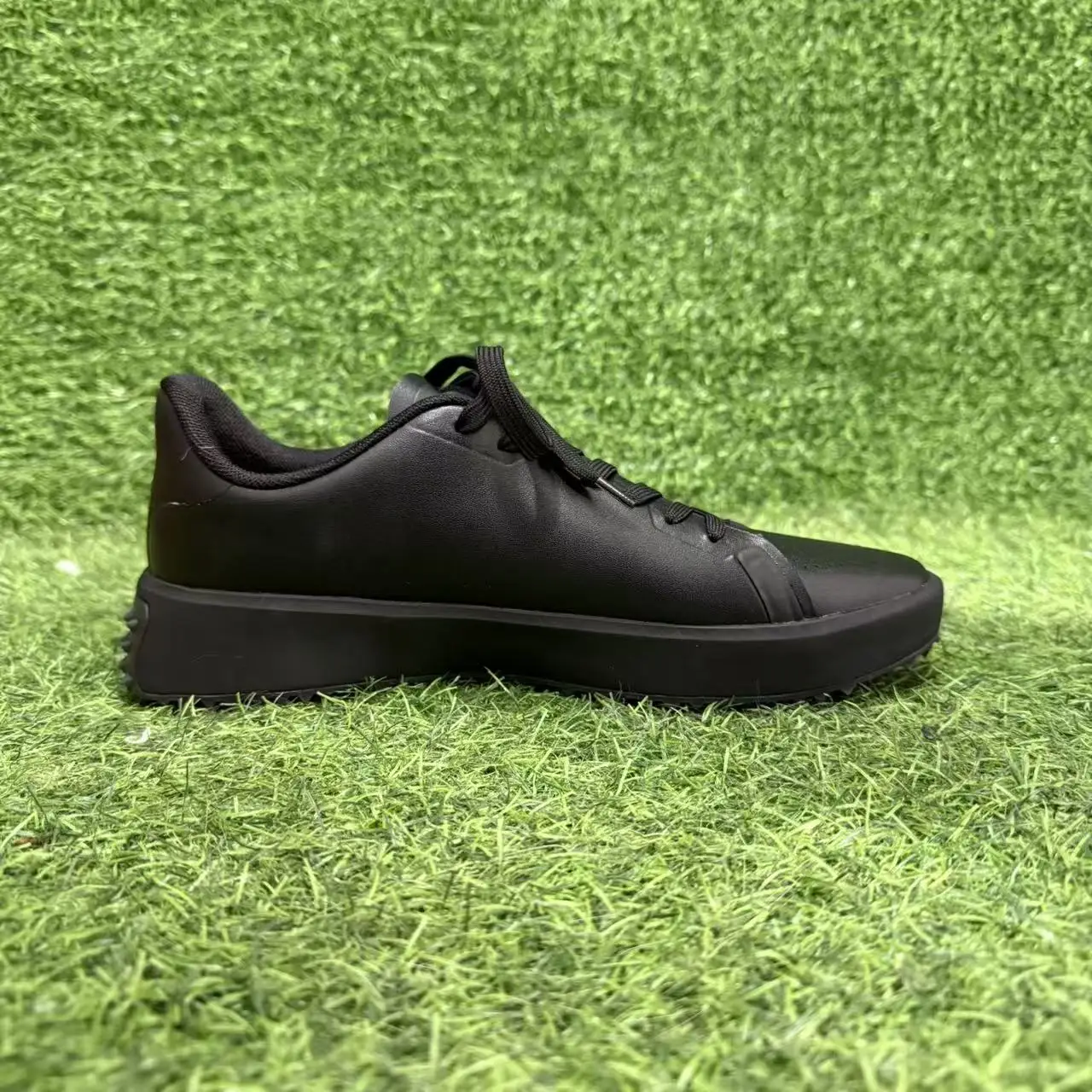 G112 Golf shoes for men's shoes waterproof non-slip sneakers
G112 Golf shoes for men's shoes waterproof non-slip sneakers