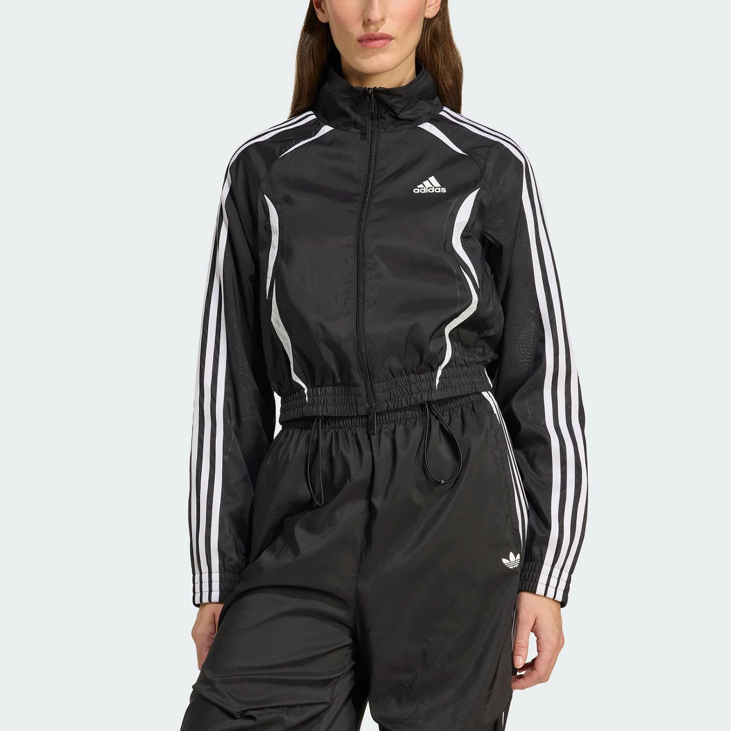 Женская спортивная куртка Adidas Authentic SLIM TRACKTOP Slim Fit KE9786
Женская спортивная куртка Adidas Authentic SLIM TRACKTOP Slim Fit KE9786