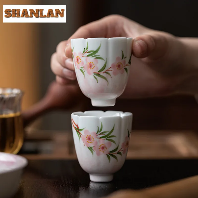 2pc/lot Hand-painted Peach Blossom Teacup Creative Tea Bowl Cute Cup Tea-tasting Smelling Cup Chazhan Master Cups Teaware 50ml
2pc/lot Hand-painted Peach Blossom Teacup Creative Tea Bowl Cute Cup Tea-tasting Smelling Cup Chazhan Master Cups Teaware 50ml