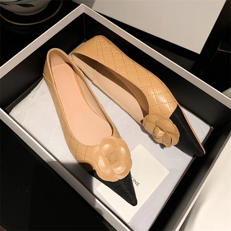 Pointed Toe Patchwork Girls Flats Cover Heel Flower Women Shoes Summer Slip On Leather Zapatos Mujer
Pointed Toe Patchwork Girls Flats Cover Heel Flower Women Shoes Summer Slip On Leather Zapatos Mujer