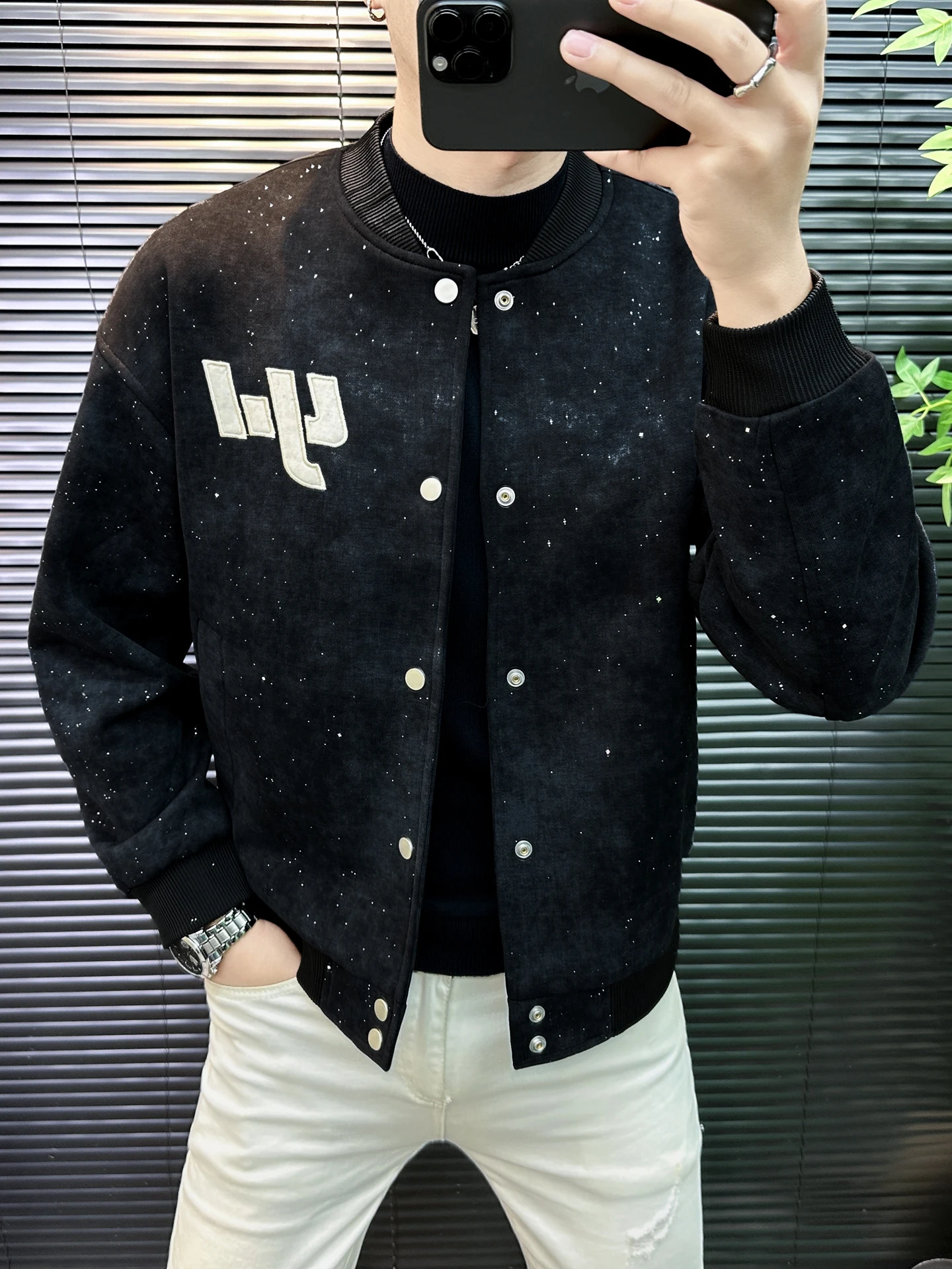 Men's Casual Starry Night Baseball Jacket Embroidered Versatile Outerwear Autumn Stylish Small Fashion Single Item
Men's Casual Starry Night Baseball Jacket Embroidered Versatile Outerwear Autumn Stylish Small Fashion Single Item