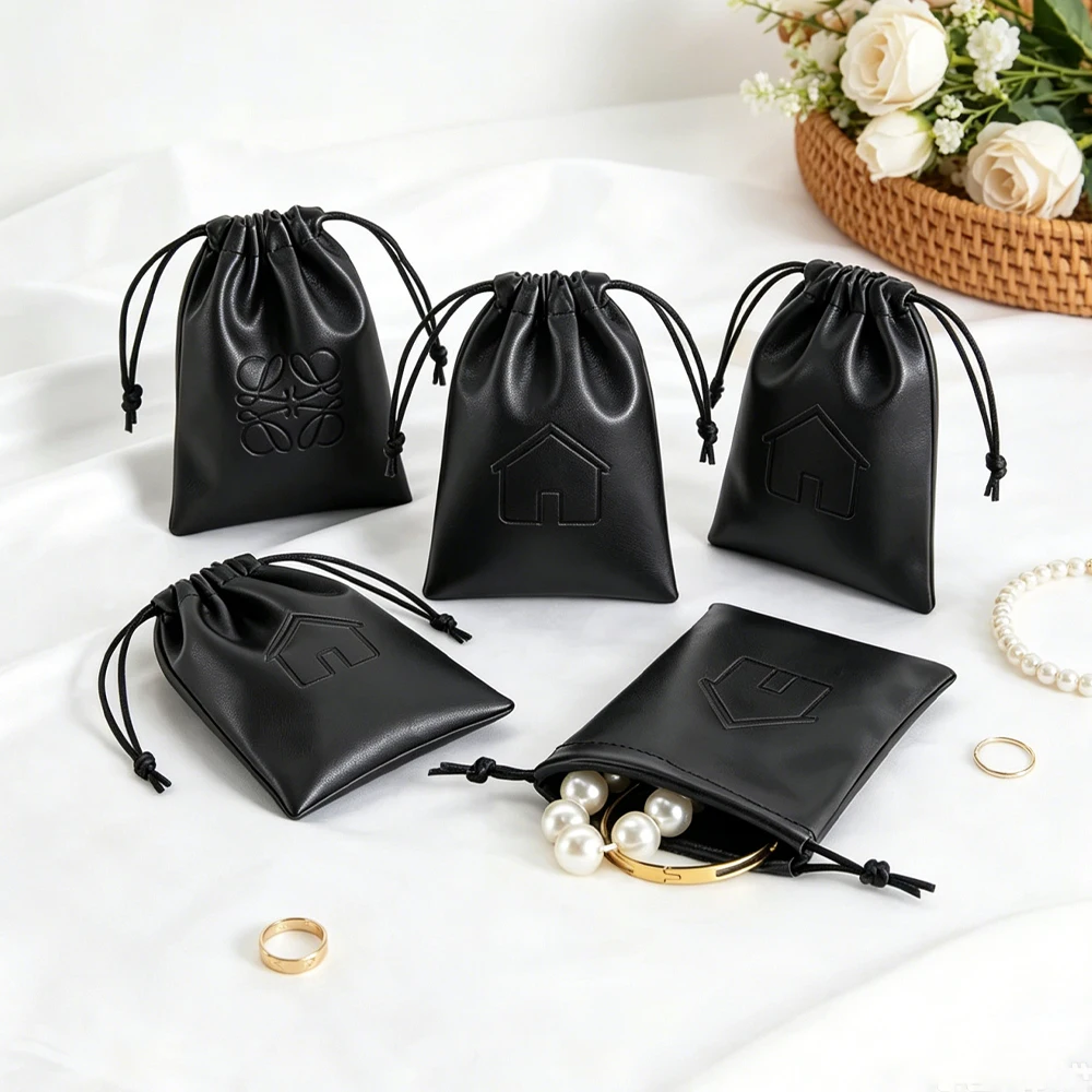 Small Soft Custom Logo Bulk PU Leather Cosmetic Packaging Dustproof Jewelry Drawstring Pouch Colorful Party Gift Packing Storage
Small Soft Custom Logo Bulk PU Leather Cosmetic Packaging Dustproof Jewelry Drawstring Pouch Colorful Party Gift Packing Storage