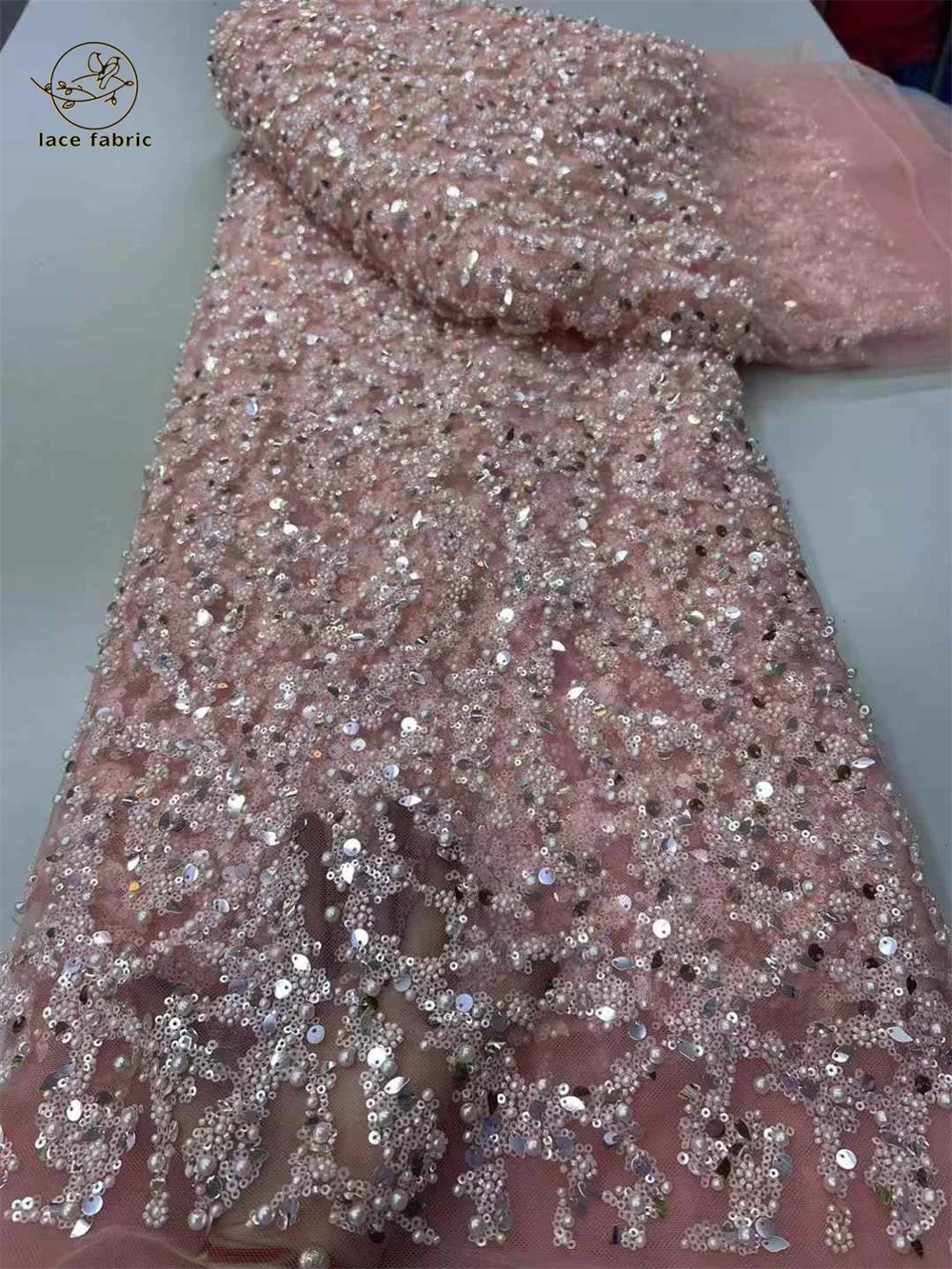 Deluxe Excellent Africa Nigerian Sequins Tulle Lace Pretty Hot Sale Elegant French Beads Net Lace Fabric For Wedding Party Dress
Deluxe Excellent Africa Nigerian Sequins Tulle Lace Pretty Hot Sale Elegant French Beads Net Lace Fabric For Wedding Party Dress