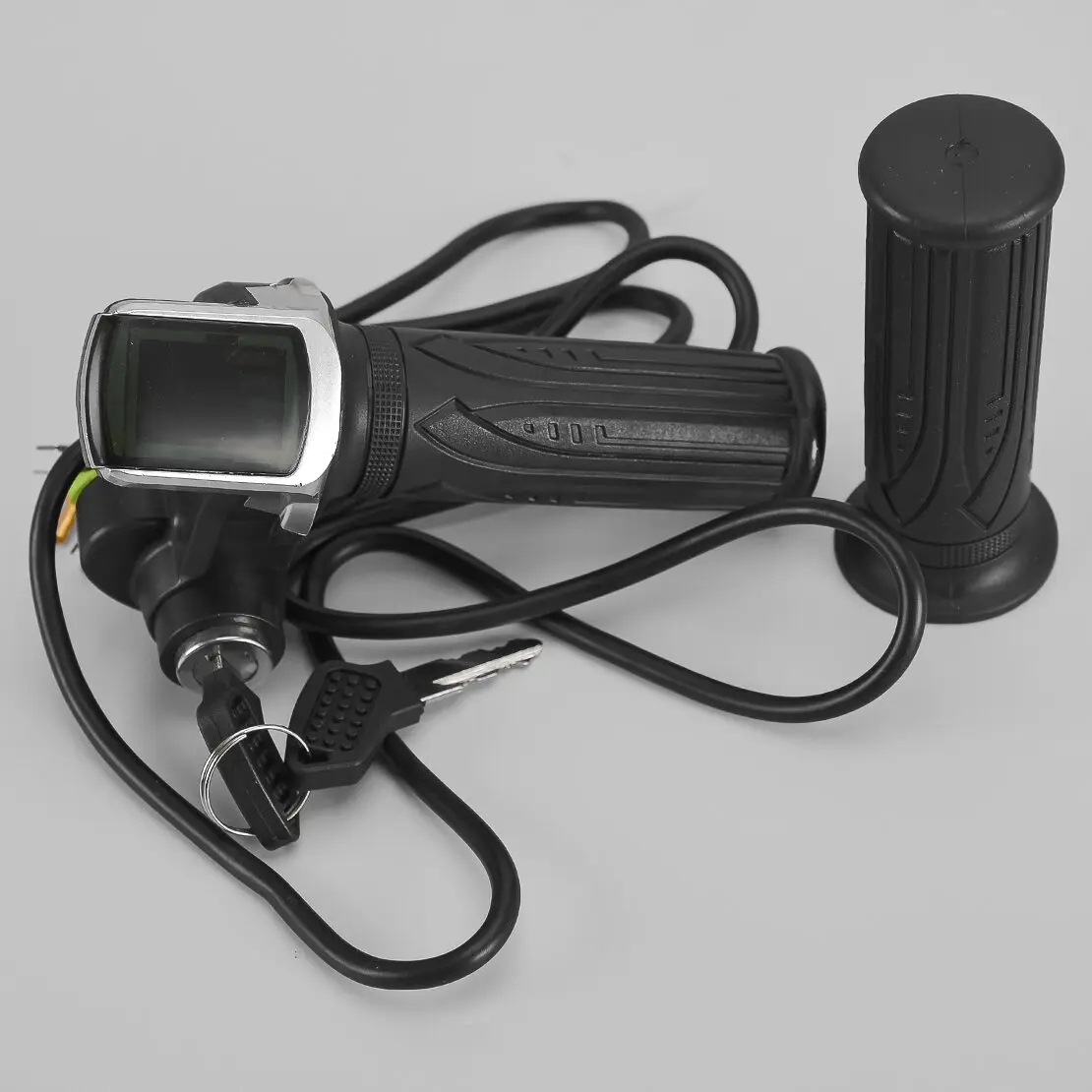 1 Pair 24V Electric Bike Twist Throttle E-bike Bicycle Scooter Speed Control with 2 Keys
1 Pair 24V Electric Bike Twist Throttle E-bike Bicycle Scooter Speed Control with 2 Keys
