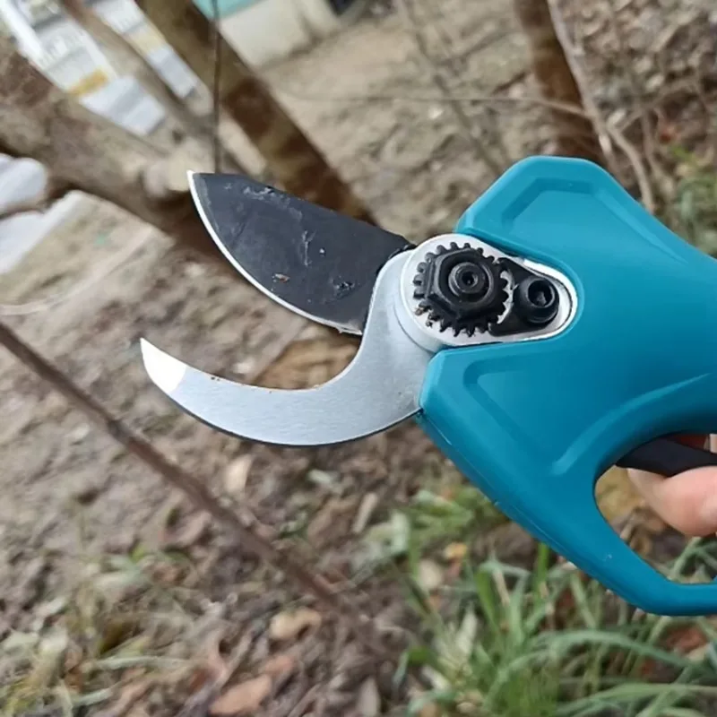 2025Electric Pruning Shears 21V Cordless 40mm Garden Battery Pruner Branch Cutter Secateurs
2025Electric Pruning Shears 21V Cordless 40mm Garden Battery Pruner Branch Cutter Secateurs