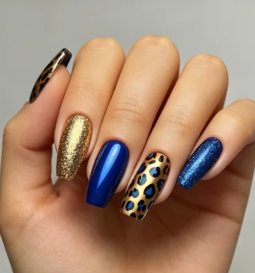 Luxe Leopard Print Press-On Nails, Deep Blue & Gold False Nails with Metallic Glitter & Animal Print, Reusable Manicure Set for Women
Luxe Leopard Print Press-On Nails, Deep Blue & Gold False Nails with Metallic Glitter & Animal Print, Reusable Manicure Set for Women