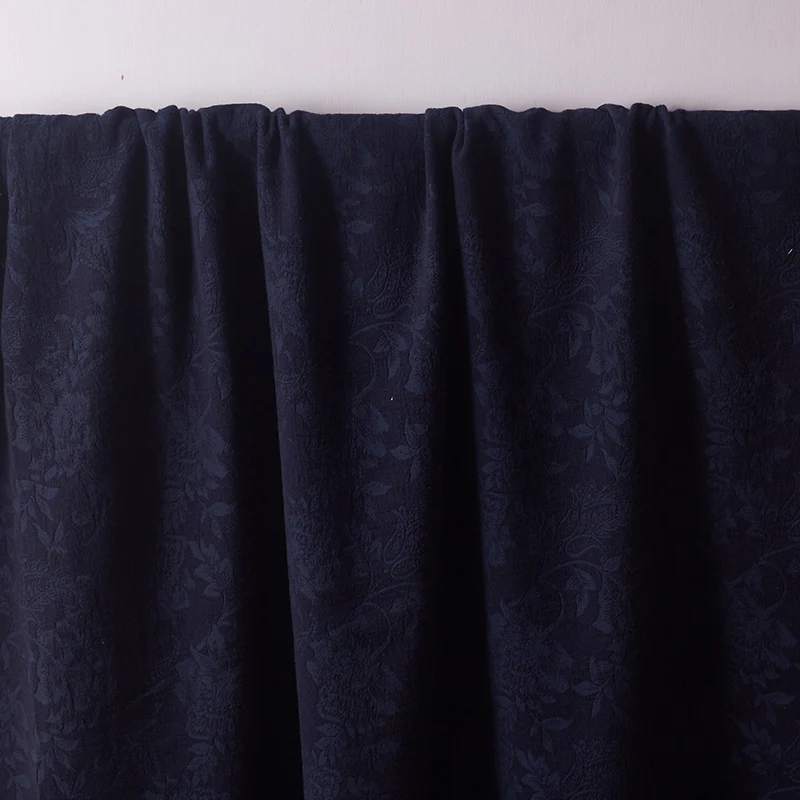 1 ярд двусторонние темные линии тибетского зеленого телеса, платье, пальто, ткань, льняная хлопковая жаккардовая ткань для одежды
1 ярд двусторонние темные линии тибетского зеленого телеса, платье, пальто, ткань, льняная хлопковая жаккардовая ткань для одежды