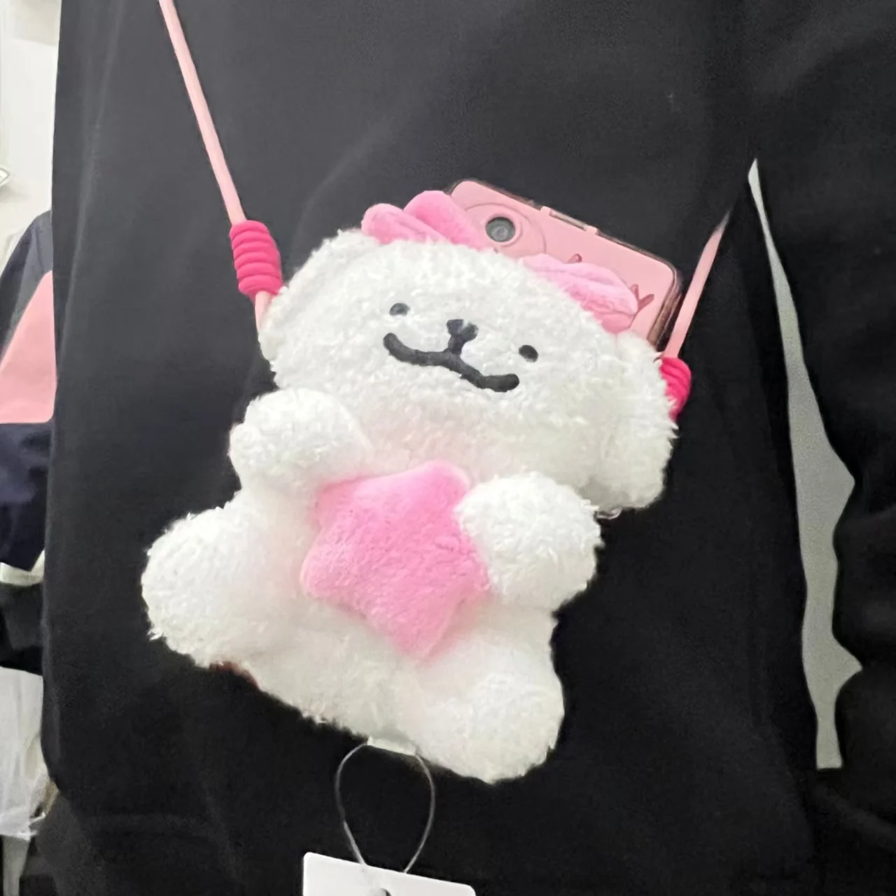 Новая популярная подвесная сумка-телефонница в виде щенка, регулируемый плюшевый ремешок-кукла, аниме-фигурки, милые подарки
Новая популярная подвесная сумка-телефонница в виде щенка, регулируемый плюшевый ремешок-кукла, аниме-фигурки, милые подарки