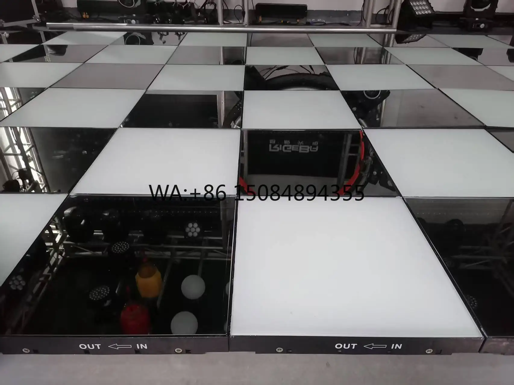 Wireless Magnetic DJ Popular 3D Full Color Infinity Mirror LED Dancing Floor for Events
Wireless Magnetic DJ Popular 3D Full Color Infinity Mirror LED Dancing Floor for Events