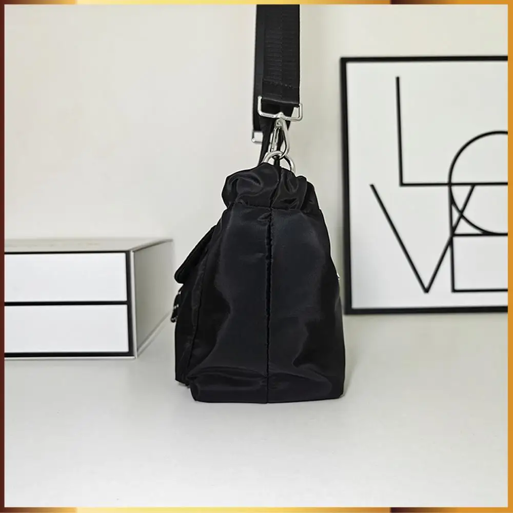 All-Match Crossbody Bag Large Capacity Versatile Sling Bag Adjustable Strap Trendy Nylon Handbag Summer Vacation Handbag
All-Match Crossbody Bag Large Capacity Versatile Sling Bag Adjustable Strap Trendy Nylon Handbag Summer Vacation Handbag