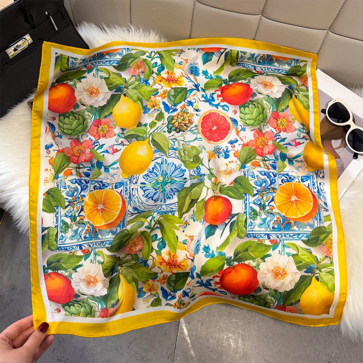 Lemon Fruit Pattern Square Silk Scarf Women Soft Hijab All Seasons Decorate Neck Ties Female Headscarf Foulard Bandana Neck Ties
Lemon Fruit Pattern Square Silk Scarf Women Soft Hijab All Seasons Decorate Neck Ties Female Headscarf Foulard Bandana Neck Ties