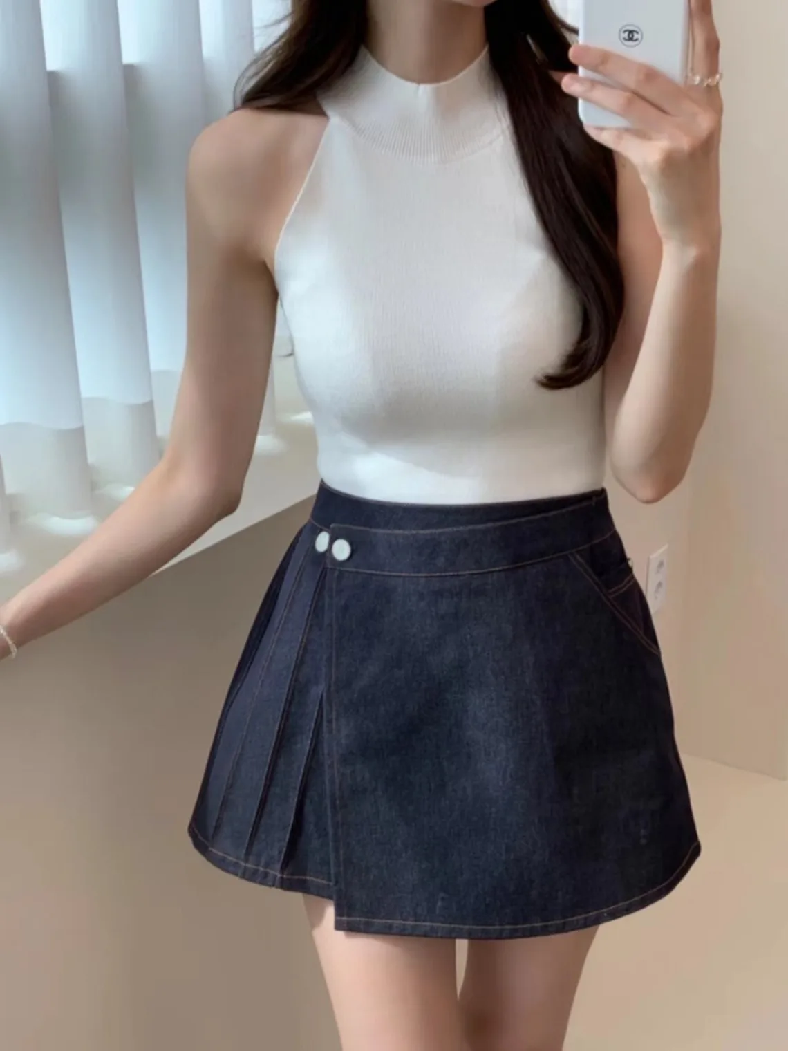 Slim Fit Knitted Vest Summer Chic Collarl Svel Pure Color Ne Hanging Sle Women's Faionable Versatile Col...
Slim Fit Knitted Vest Summer Chic Collarl Svel Pure Color Ne Hanging Sle Women's Faionable Versatile Col...