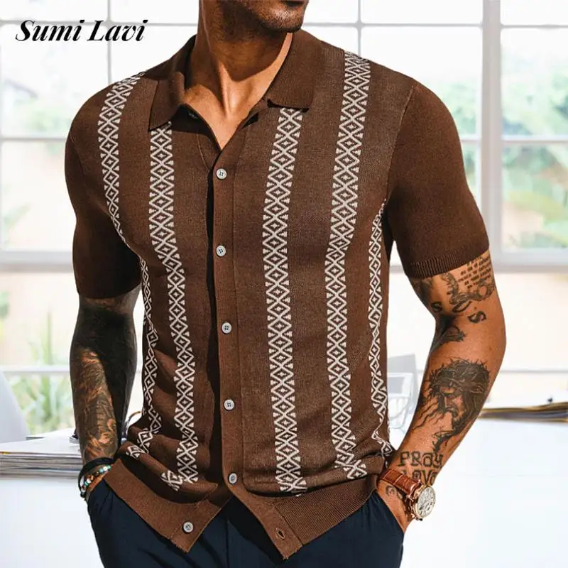 2025 Summer Casual Mens Knit Shirts Vintage Striped Geometric Knitted Cardigan For Men Fashion Buttoned Lapel Ice Silk Shirt Top
2025 Summer Casual Mens Knit Shirts Vintage Striped Geometric Knitted Cardigan For Men Fashion Buttoned Lapel Ice Silk Shirt Top
