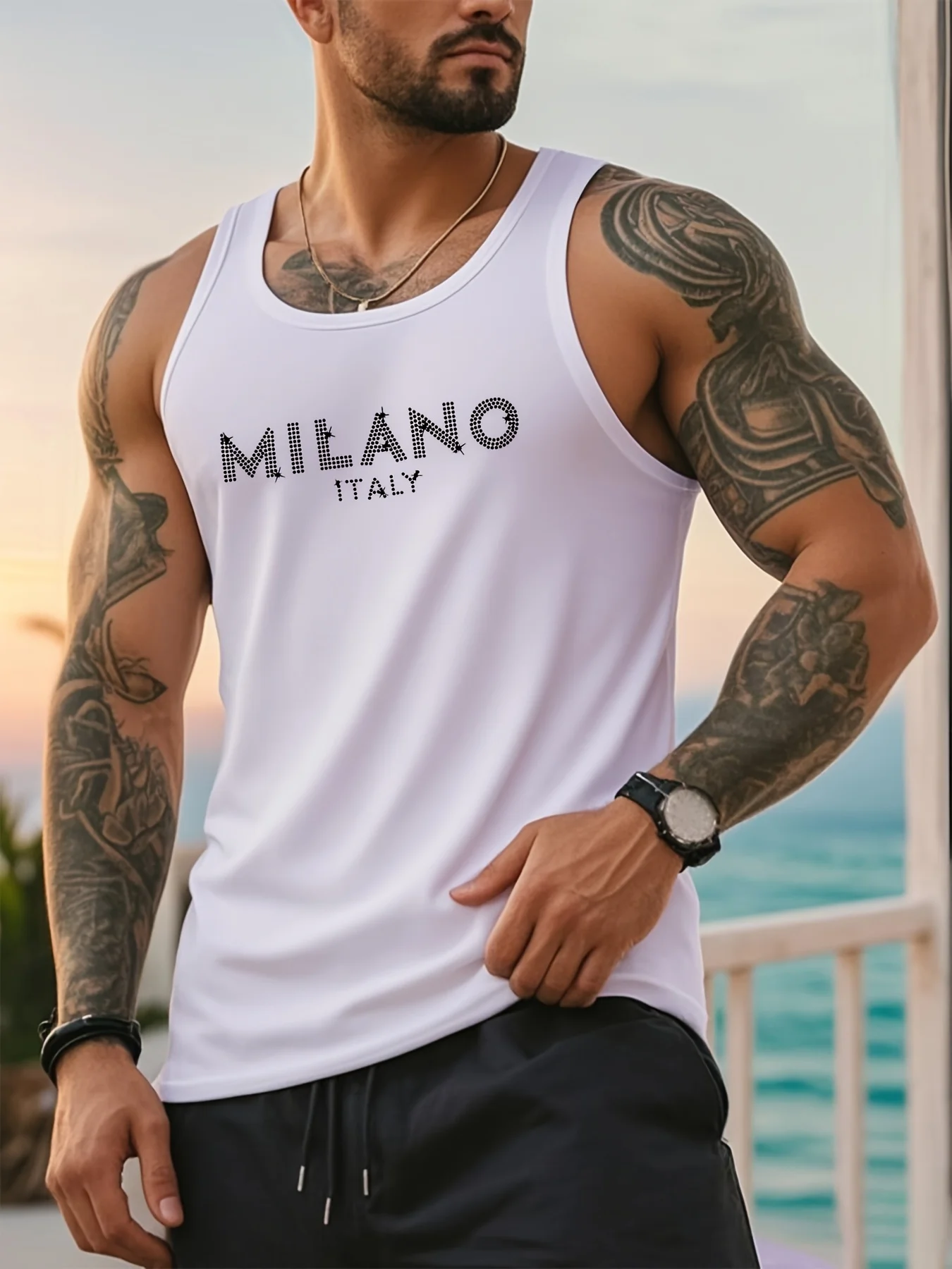 Men's letter pattern MILANO print case narrow-shouldered strapless vest
Men's letter pattern MILANO print case narrow-shouldered strapless vest