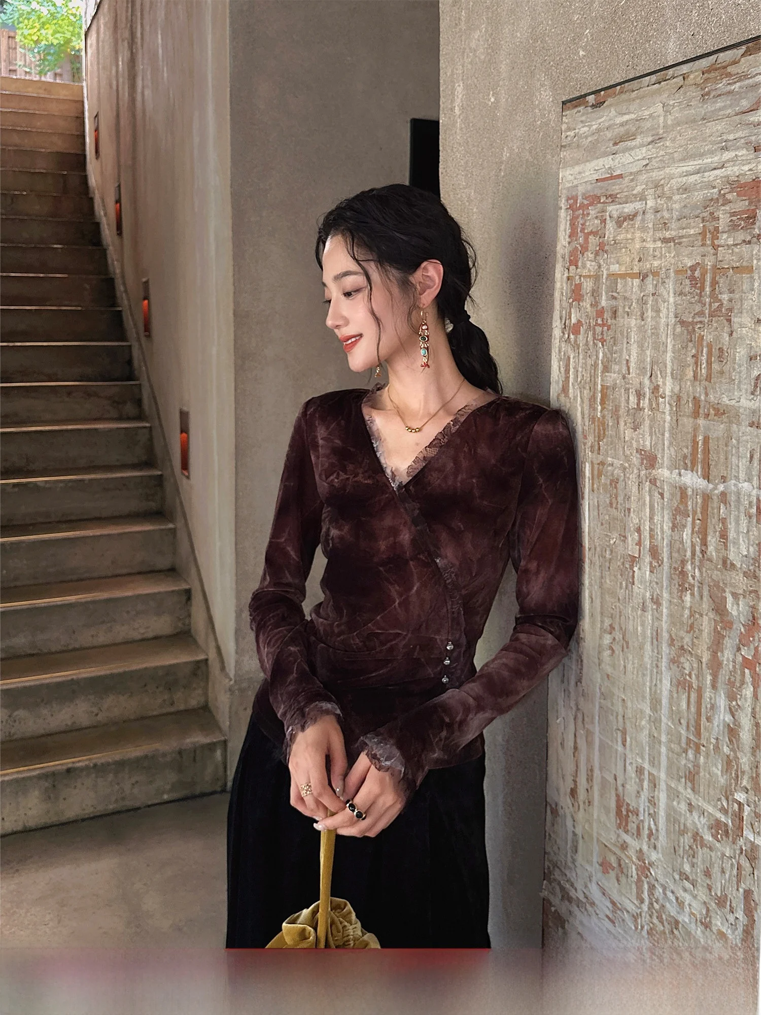 Sl Long Sve Tie Dye Lace Blouse Base irt T irt Women's Casual Faion High Waist V Ne Polyester Spandex Blend
Sl Long Sve Tie Dye Lace Blouse Base irt T irt Women's Casual Faion High Waist V Ne Polyester Spandex Blend