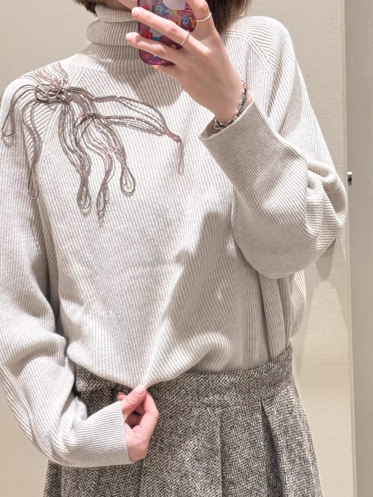 Beaded Chain Women's Cashmere Sweater Turtleneck Long Sleeve Solid Color Loose Female Knitted Pullover
Beaded Chain Women's Cashmere Sweater Turtleneck Long Sleeve Solid Color Loose Female Knitted Pullover