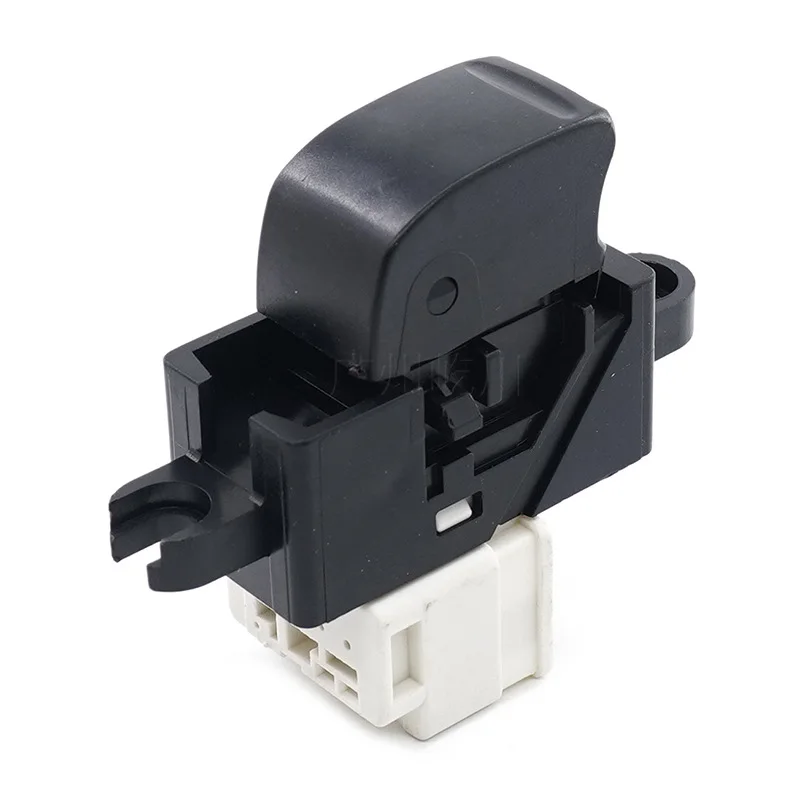 Suitable for Nissan Paladin (99-02 model) car window lift switch and electric window switch 25411-0V000
Suitable for Nissan Paladin (99-02 model) car window lift switch and electric window switch 25411-0V000