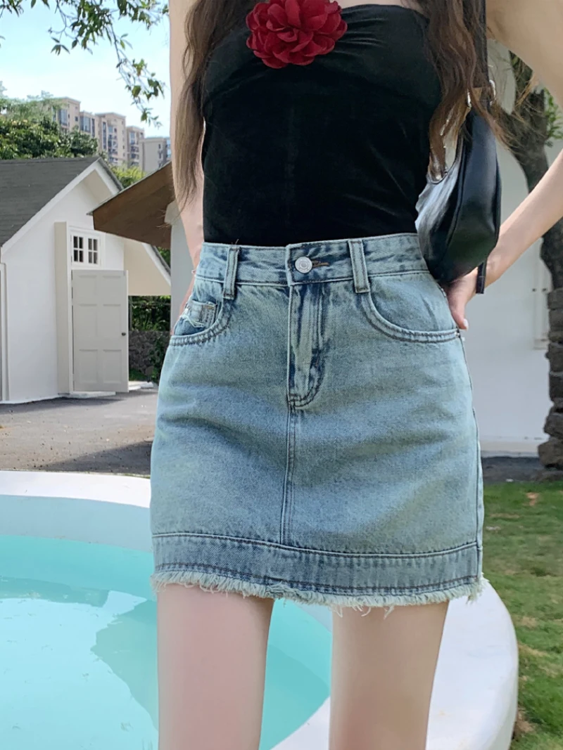 Slergiri Vintage Korean Fashion Summer Denim Skirt Women 2024 Pockets Casual High Waist Raw Hem A Line Mini Skirts New
Slergiri Vintage Korean Fashion Summer Denim Skirt Women 2024 Pockets Casual High Waist Raw Hem A Line Mini Skirts New