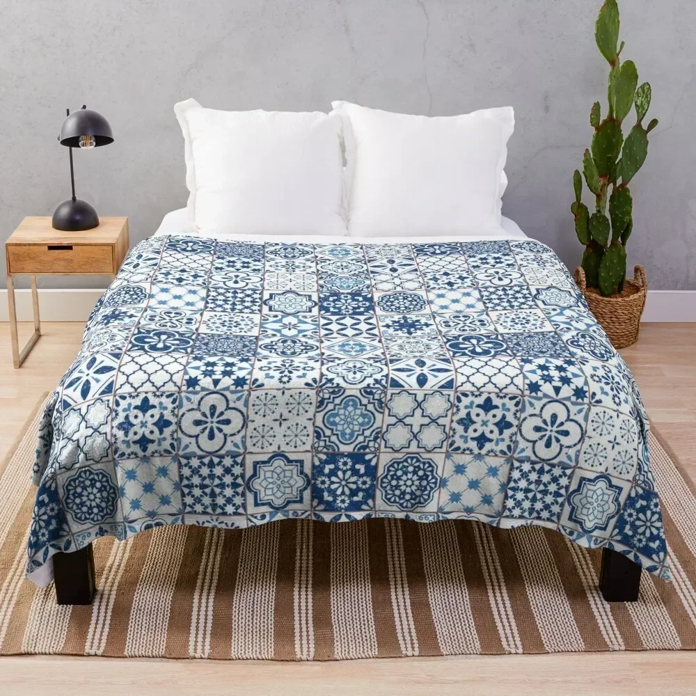 Portuguese Azulejos Throw Blanket Custom warm for winter Blankets Decorative Beds Soft Big Blankets
Portuguese Azulejos Throw Blanket Custom warm for winter Blankets Decorative Beds Soft Big Blankets